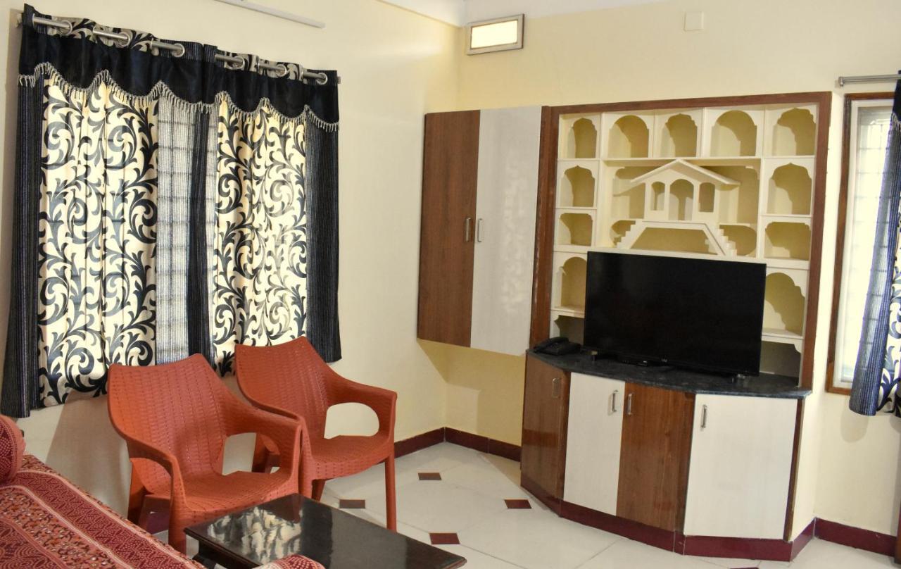 Sannidhi Service Apartments Tirupati Exteriör bild