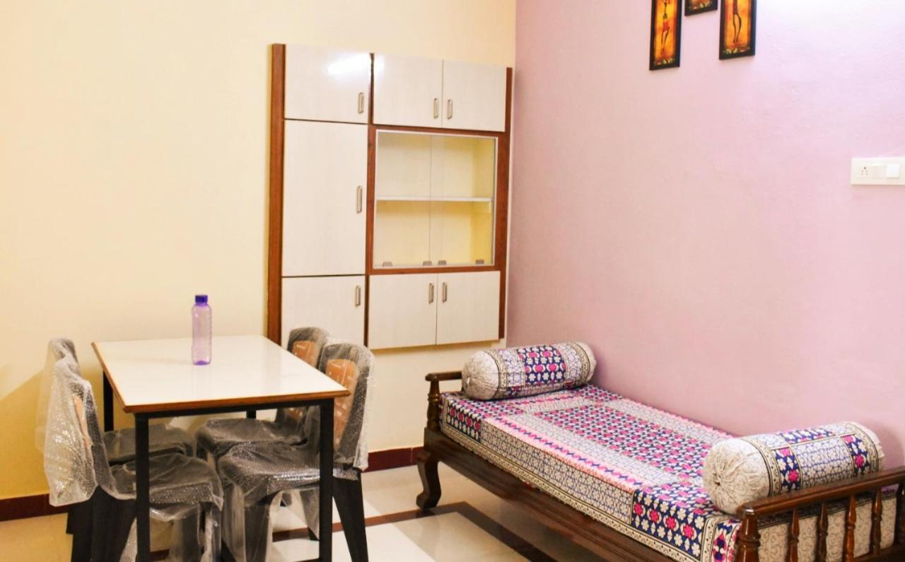 Sannidhi Service Apartments Tirupati Exteriör bild